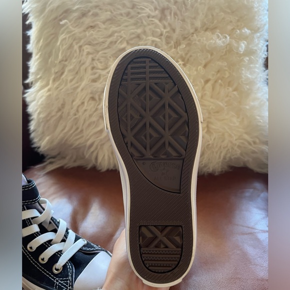 Converse Chuck Taylor High Tops - Picture 2 of 5